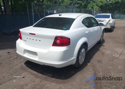 2011 Dodge Avenger Express z USA, uszkodzony, nr VIN 1B3BD4FB8BN514828
